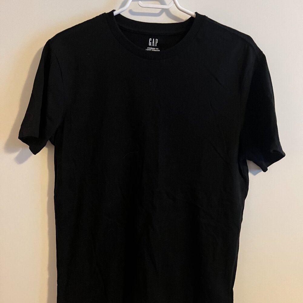 **Gap Ladies Black T Shirt